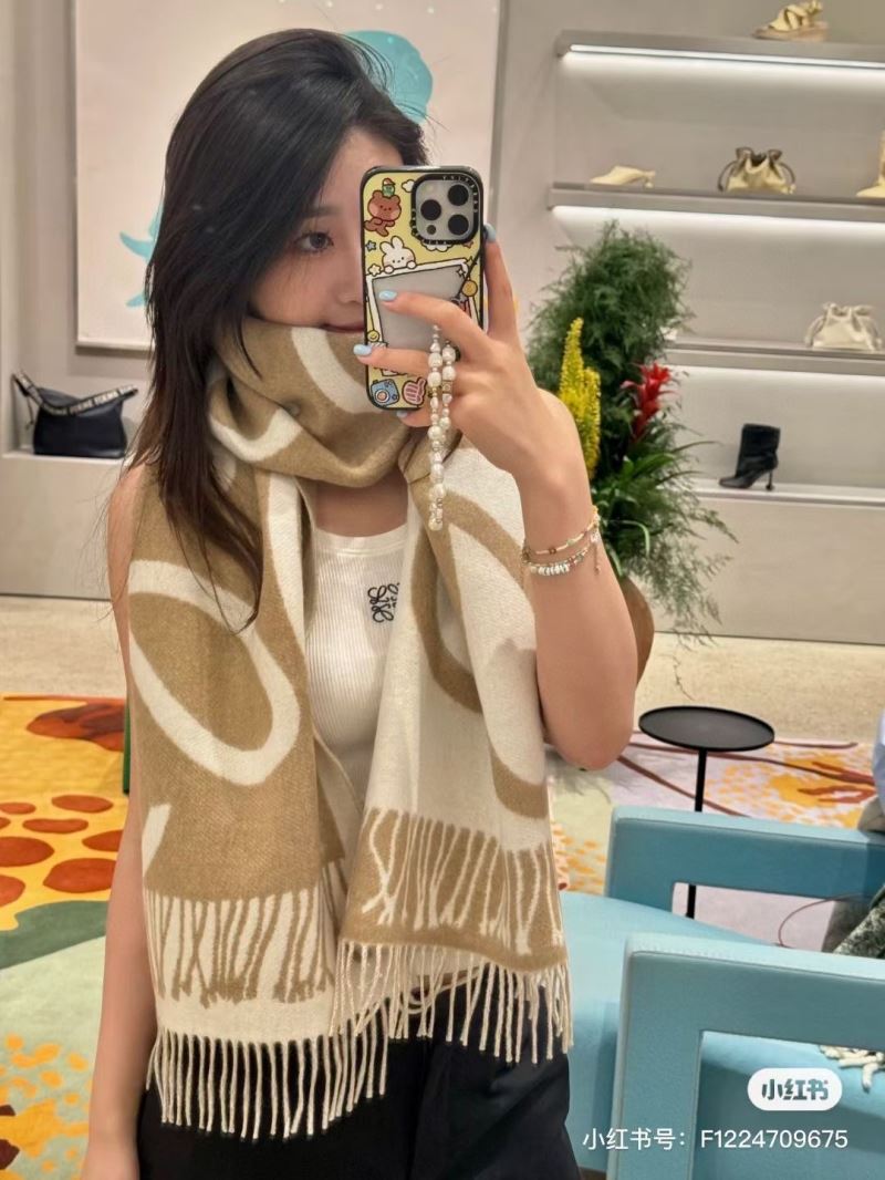 Loewe Scarf